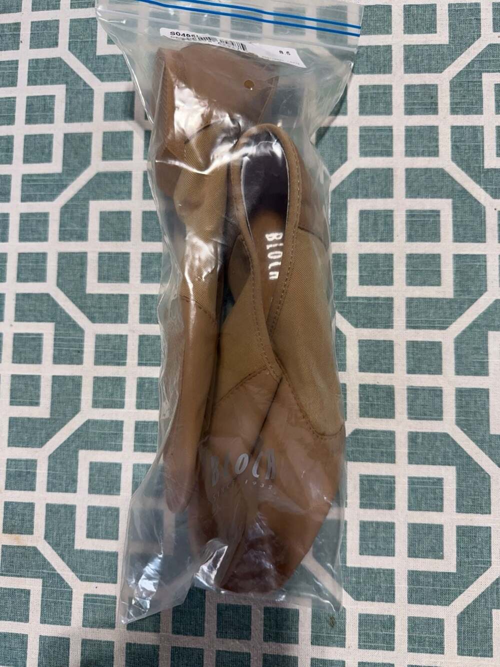 Bloch Neo-Flex S0495L Dance Shoes Size 8.5 Tan